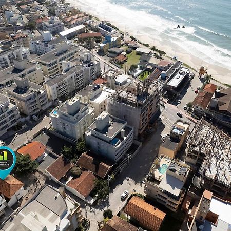 096C - Lindo Sobrado 02 Dormitorios Para Ate 06 Pessoas A Poucos Metros Do Mar Em Bombinhas Kültér fotó